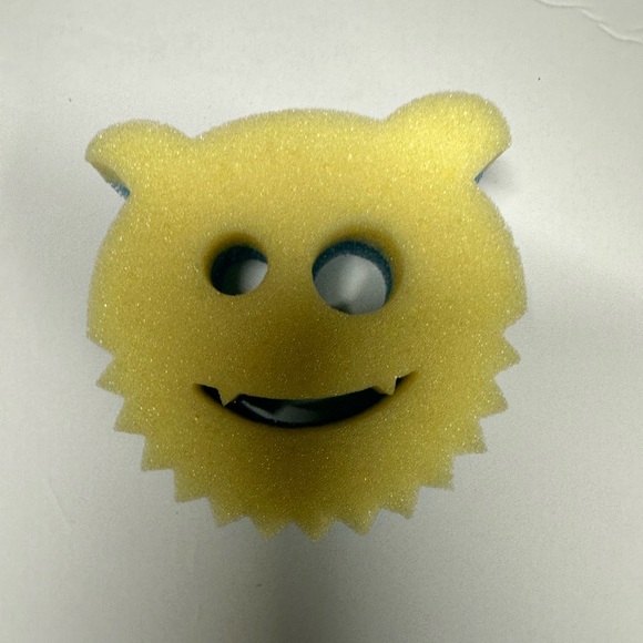 Scrub Daddy Mommy Special Edition Halloween - Limited Edition - Bat & Skeleton - Picture 8 of 10